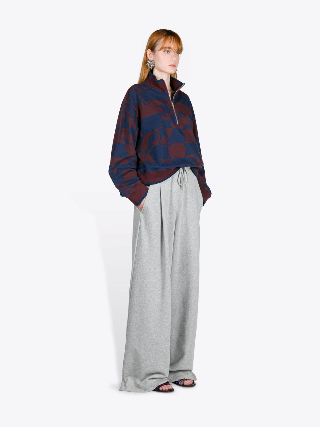 Printed Zipped Sweatshirt
